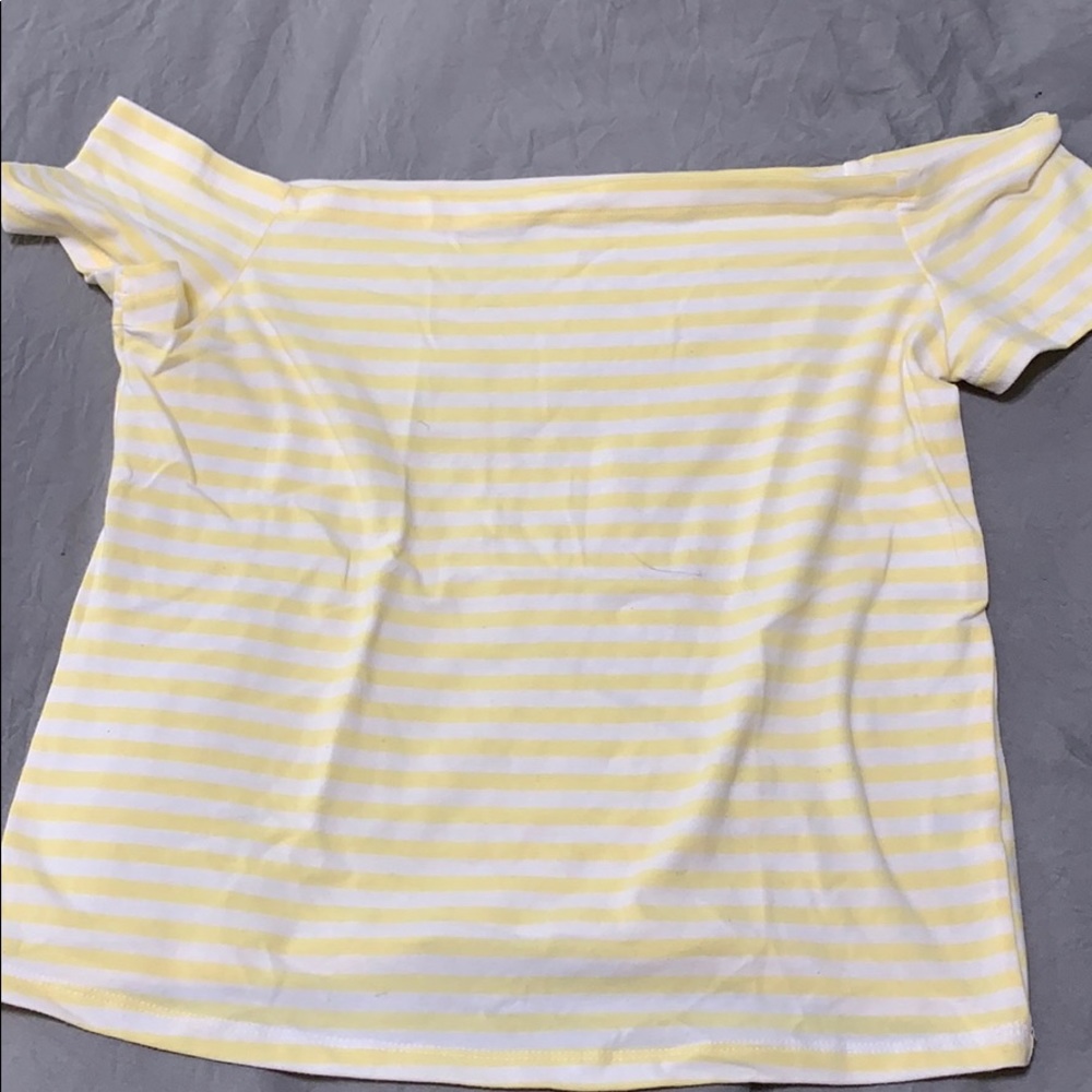 Pastel yellow off the shoulder crop top